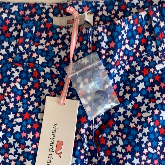 Limited Edition Vineyard Vines shorts - Picture 3 of 4